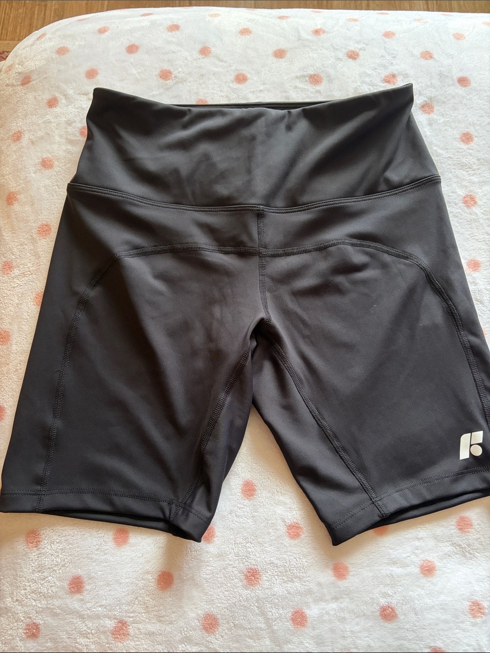 Forme High-Rise Black Performance Shorts